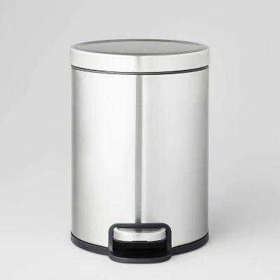 5L Round Step Trash Can - Brightroom™ Black 8 5L Round Step Trash Can - Brightroom™ Black - Image 6